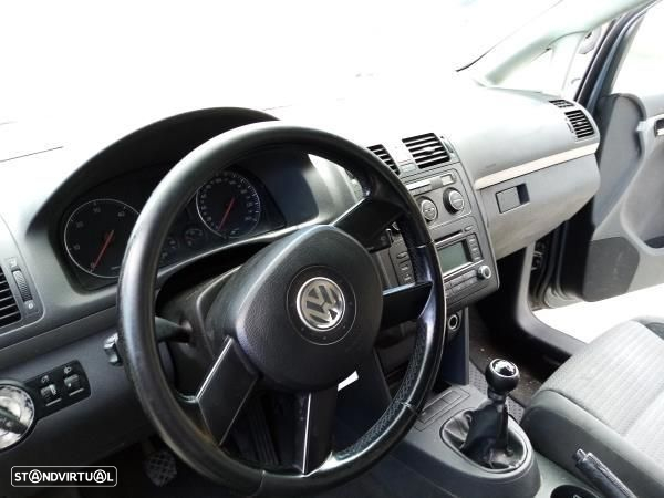 Para peças VOLKSWAGEN Touran (1T) - 15