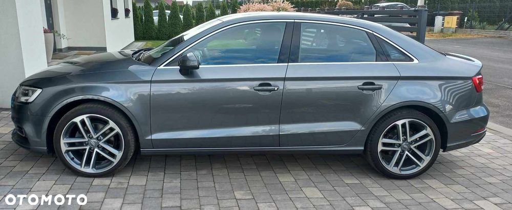 Audi A3 Limousine 35 TFSI S tronic - 4