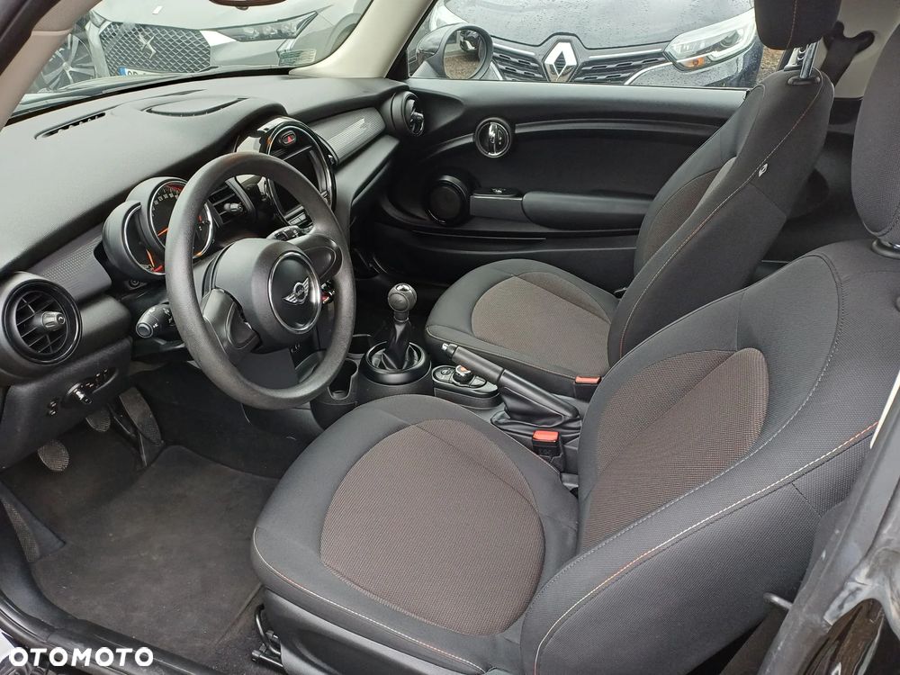 MINI Cooper John Works Trim - 14