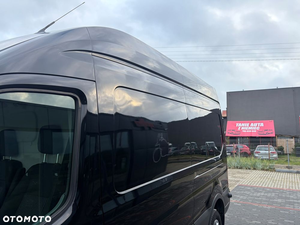 Ford Transit - 15