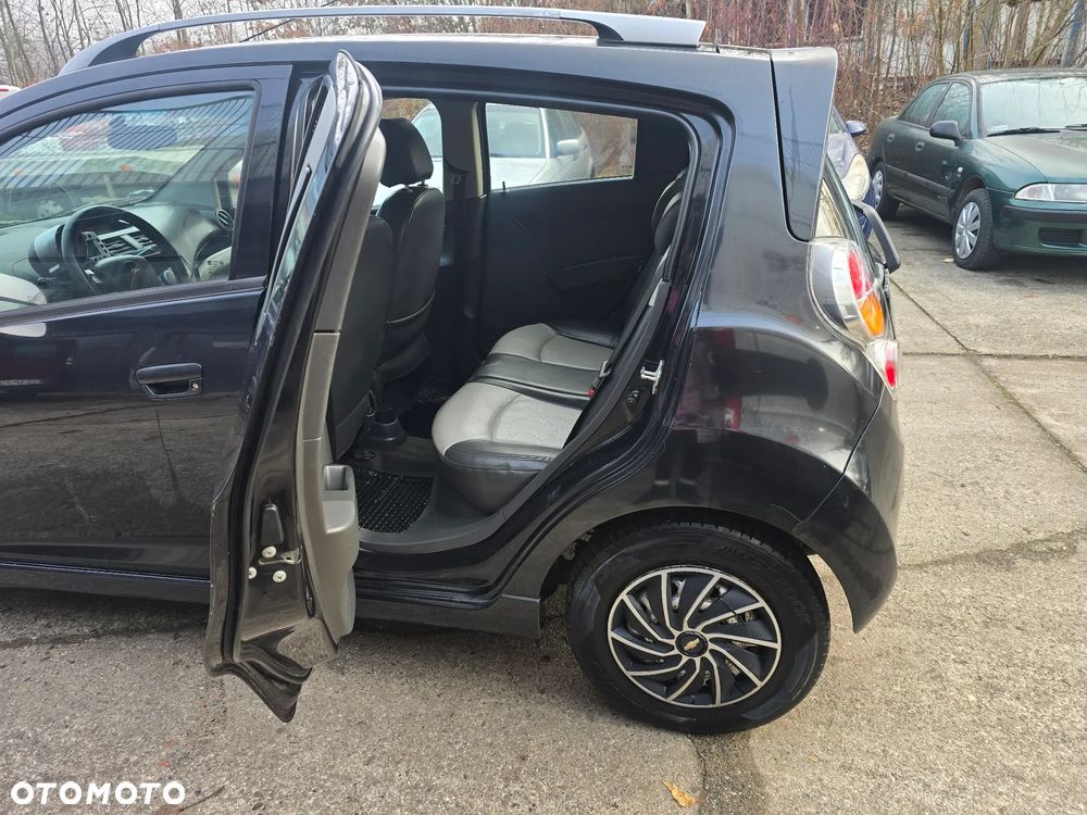 Chevrolet Spark 1.0 Base+ - 8