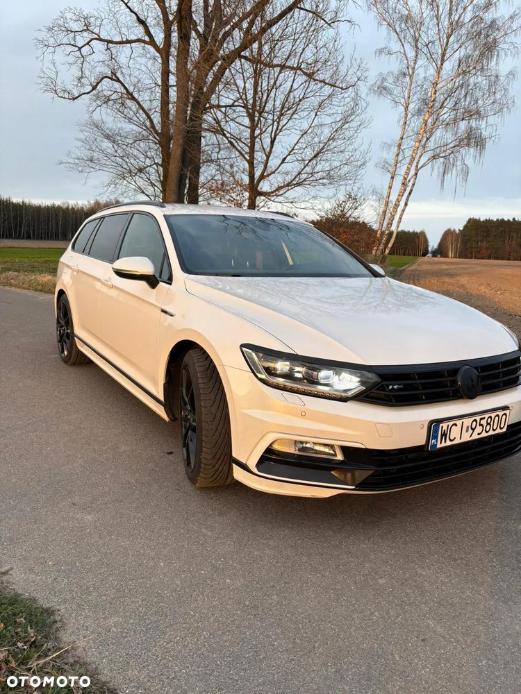 Volkswagen Passat - 4