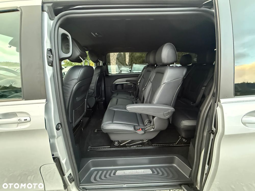 Mercedes-Benz Klasa V 300 d lang 4Matic 9G-TRONIC Avantgarde Edition - 27