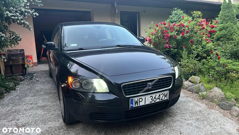 Volvo S40