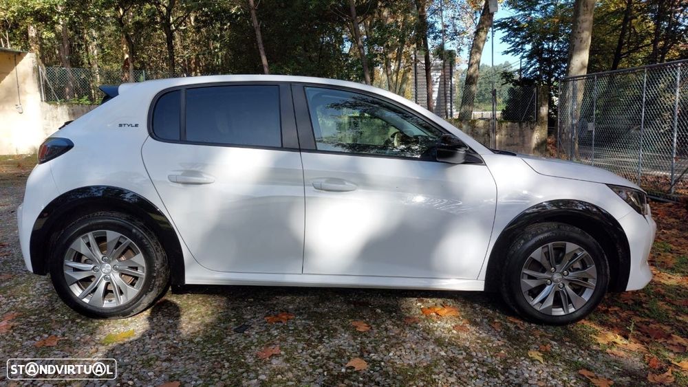 Peugeot e-208 50 kWh Style - 14