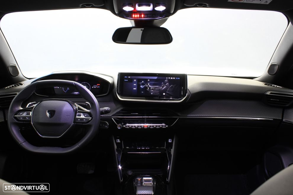 Peugeot 2008 - 18