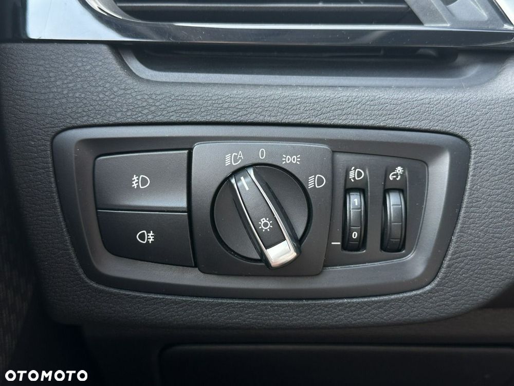 BMW X1 xDrive25e Advantage - 31
