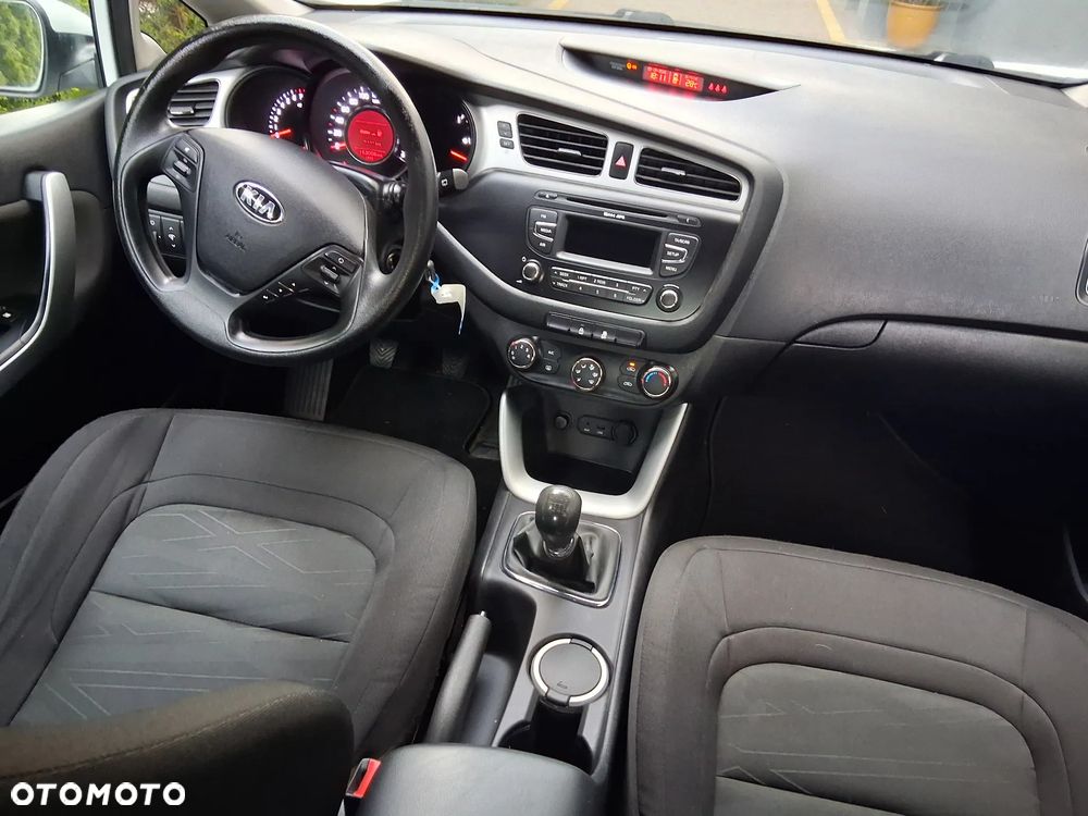Kia Ceed 1.4 CVVT Attract plus - 22
