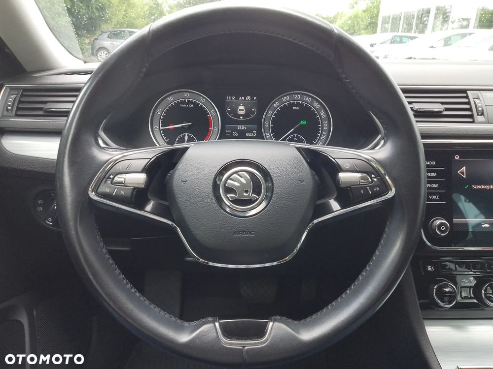 Skoda Superb 1.5 TSI Ambition DSG - 10