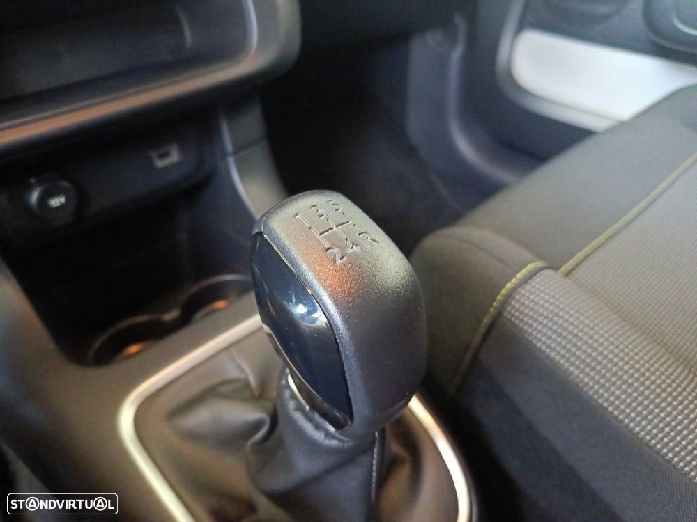 Citroën C3 1.2 PureTech Max - 19