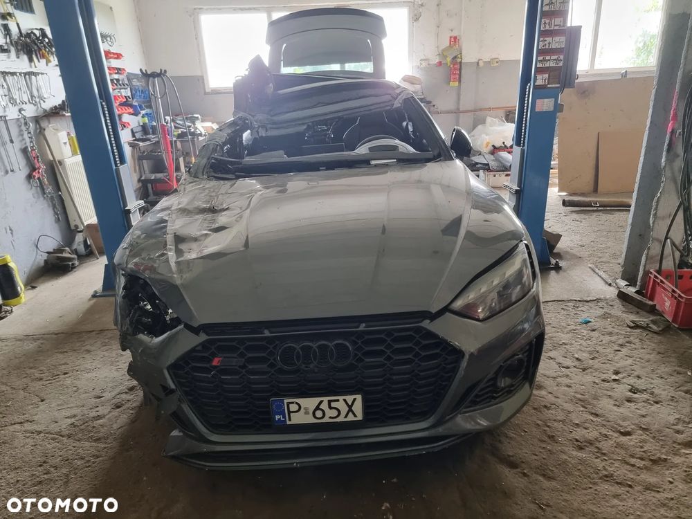 Audi RS5 Coupé - 8