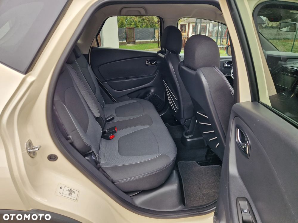 Renault Captur 1.2 Energy TCe Limited EDC - 9