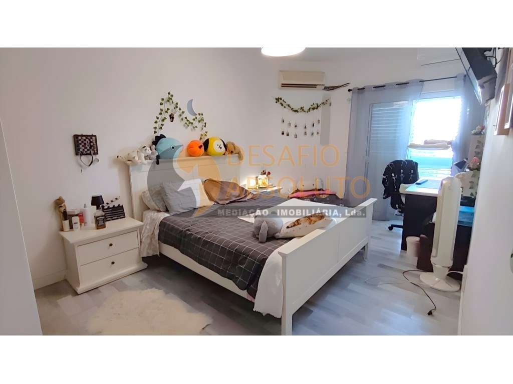 Moradia Geminada Duplex T3 - Quinta do Conde - Grande imagem: 2/32
