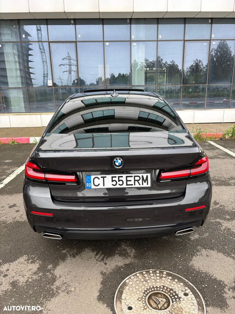 BMW Seria 5 520d Aut. Luxury Line - 3