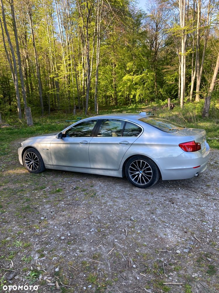 BMW Seria 5 535d xDrive - 7