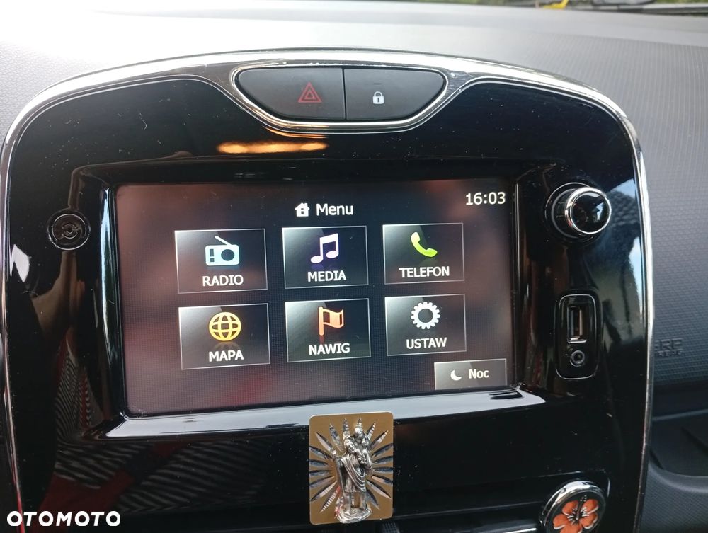 Renault Clio 1.2 16V Intens - 10