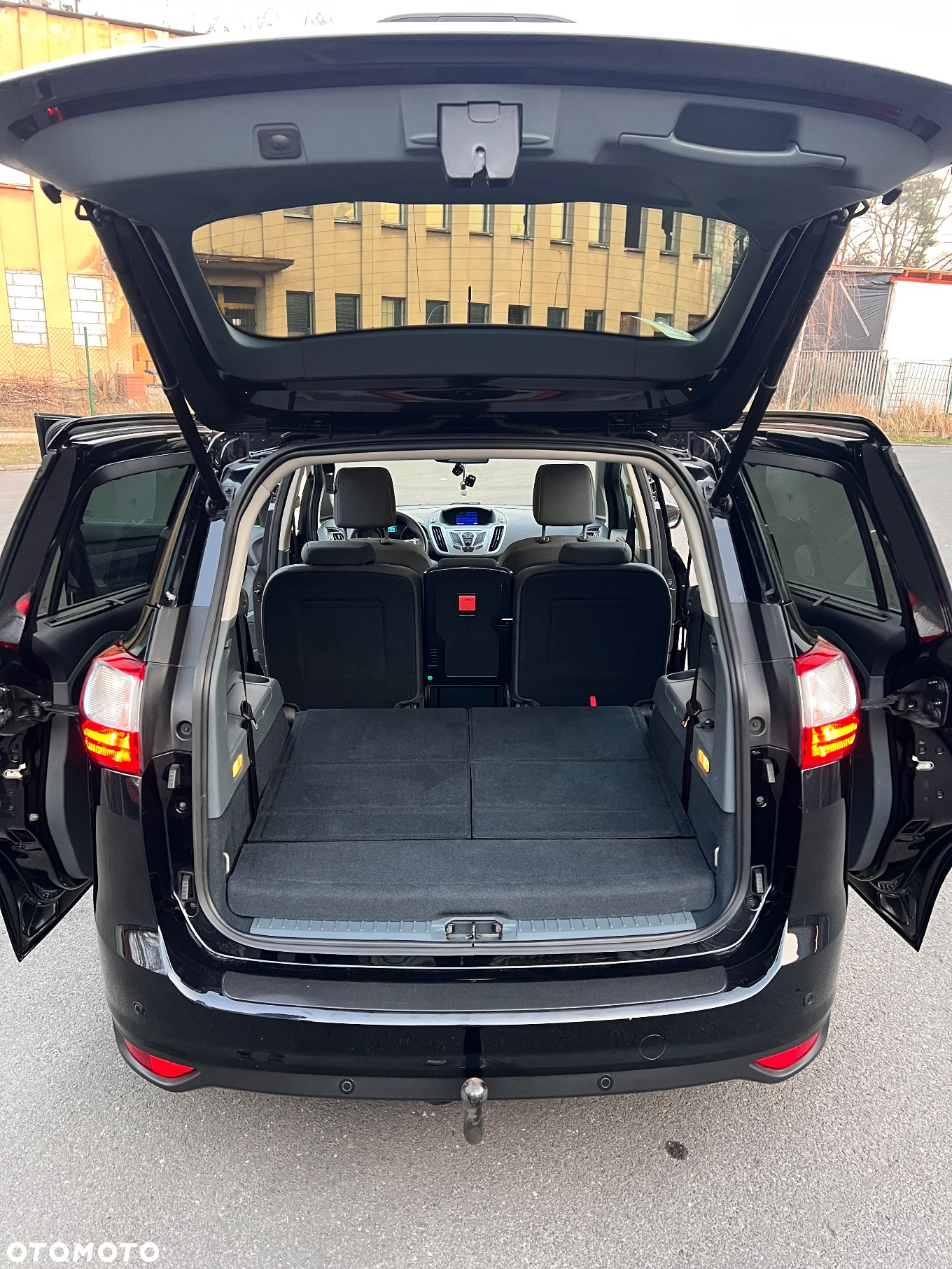 Ford C-MAX 2.0 TDCi Trend MPS6 - 26