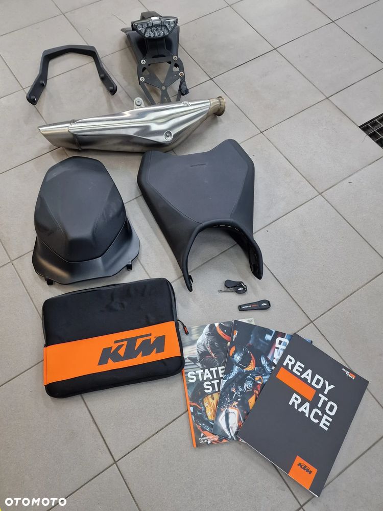 KTM Duke - 17