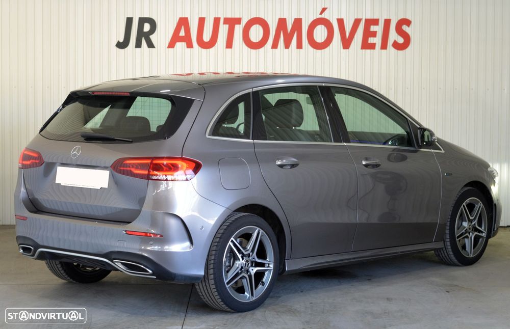 Mercedes-Benz B 250 - 4