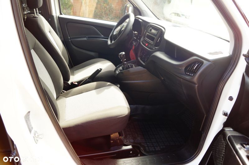 Fiat Doblo - 22