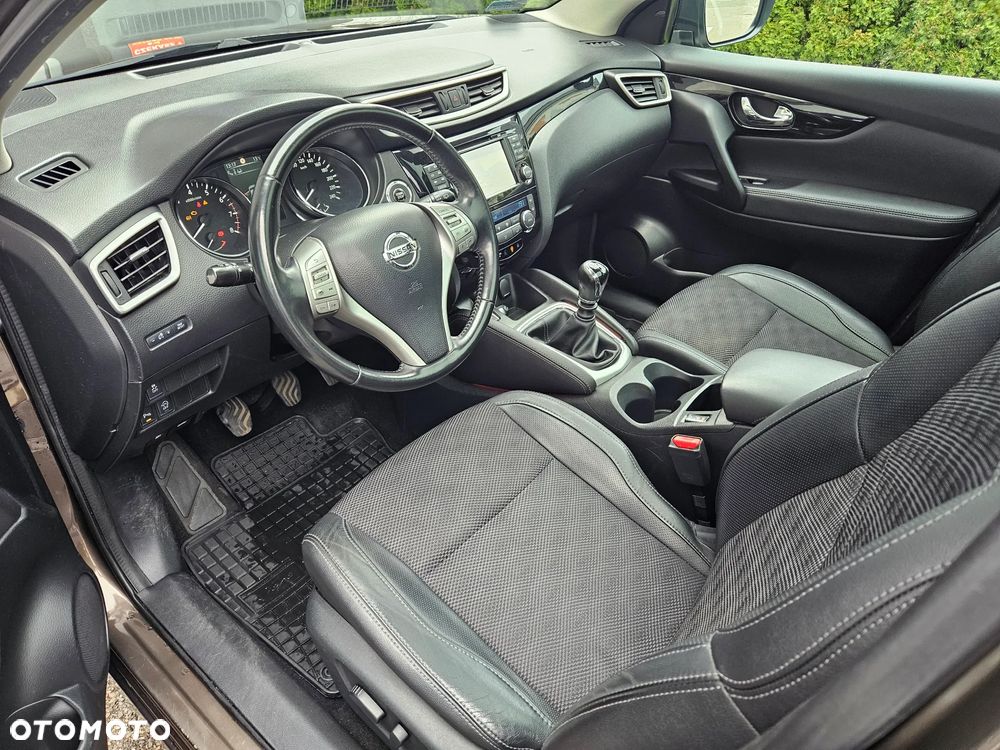 Nissan Qashqai 1.6 Tekna S/S - 14