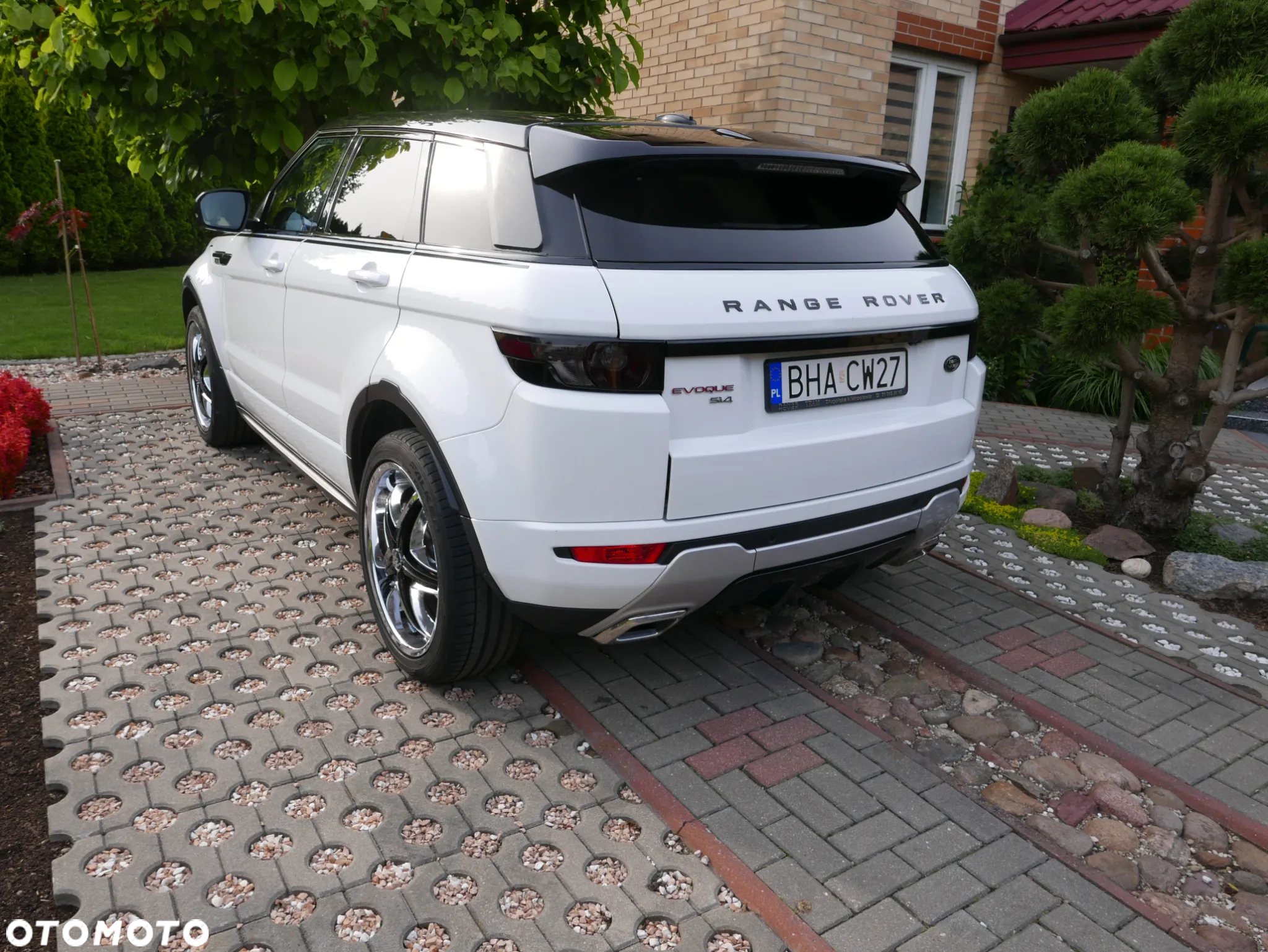 Land Rover Range Rover Evoque - 8