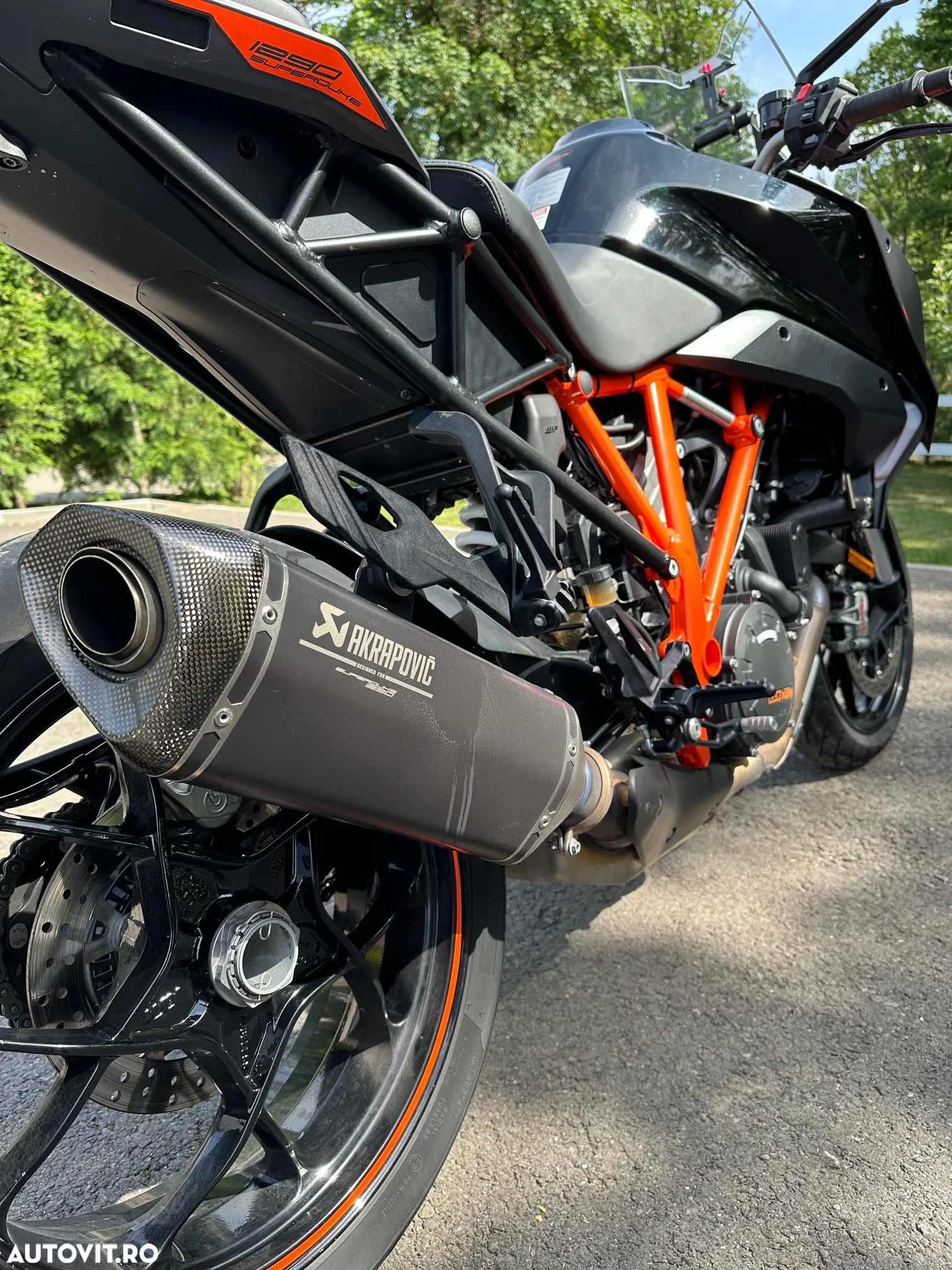 KTM 1290 Super Duke GT - 5