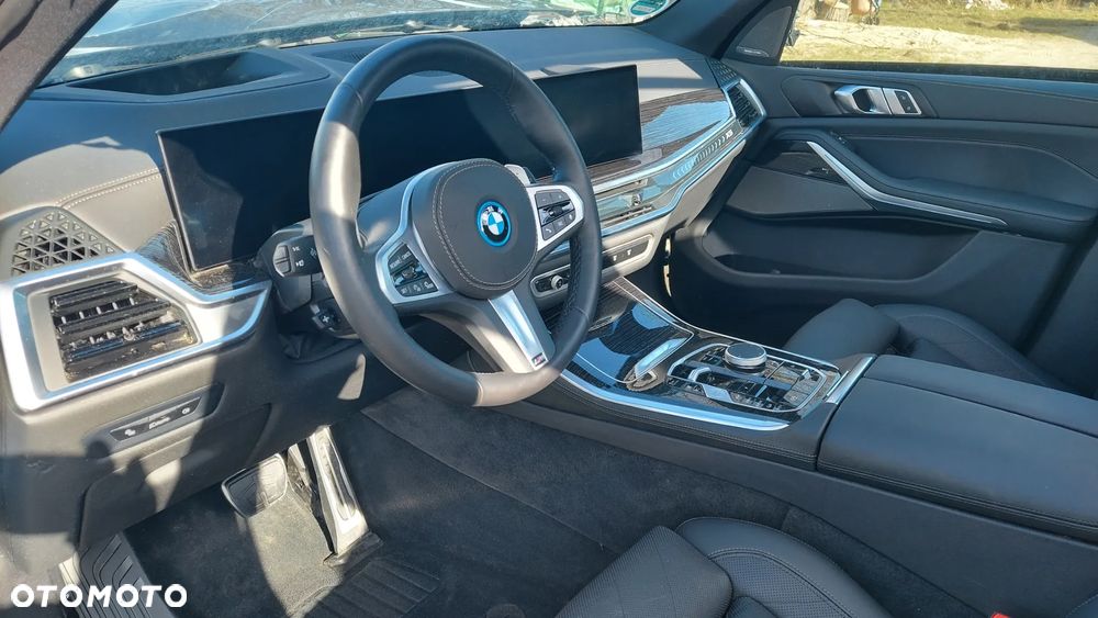 BMW X5 xDrive50e PHEV Individual Edition sport - 11