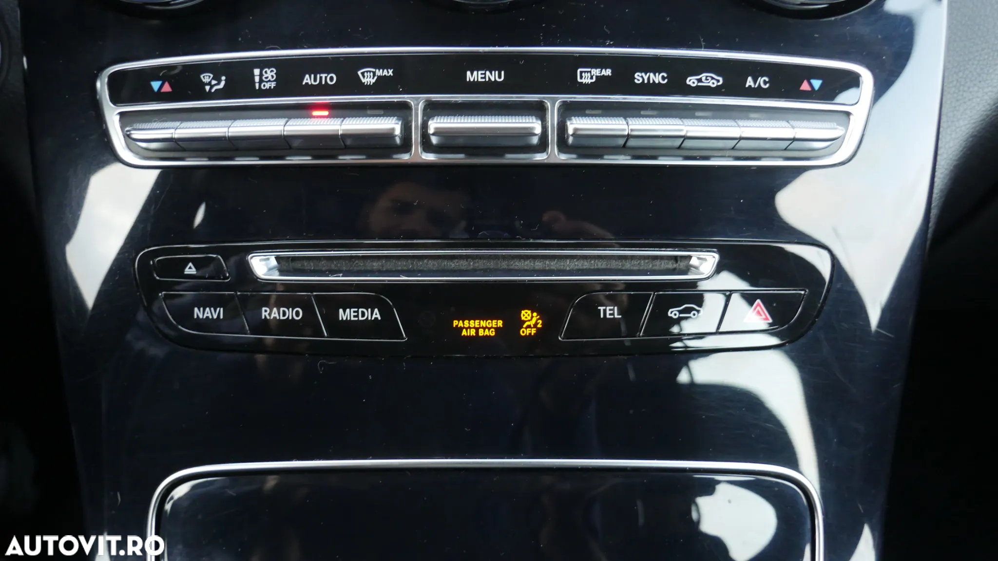Mercedes-Benz GLC 220 d 4MATIC - 12