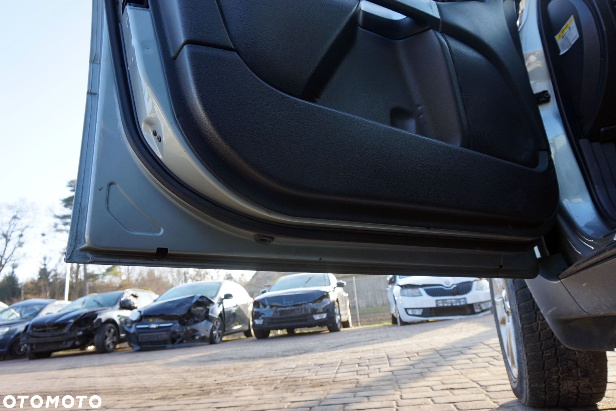 BOCZEK TAPICERKA DRZWI LEWY PRZÓD XC90 I 275 EU VOLVO 2002-2016 - 2