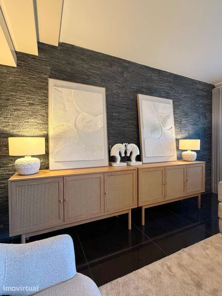 Duplex T4 - Convertido em T3 - Costa da Guia - Cascais - Aceita se Pe - Grande imagem: 4/46