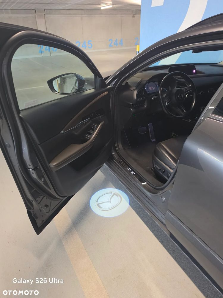 Mazda CX-30 2.0 mHEV Hikari 2WD - 28