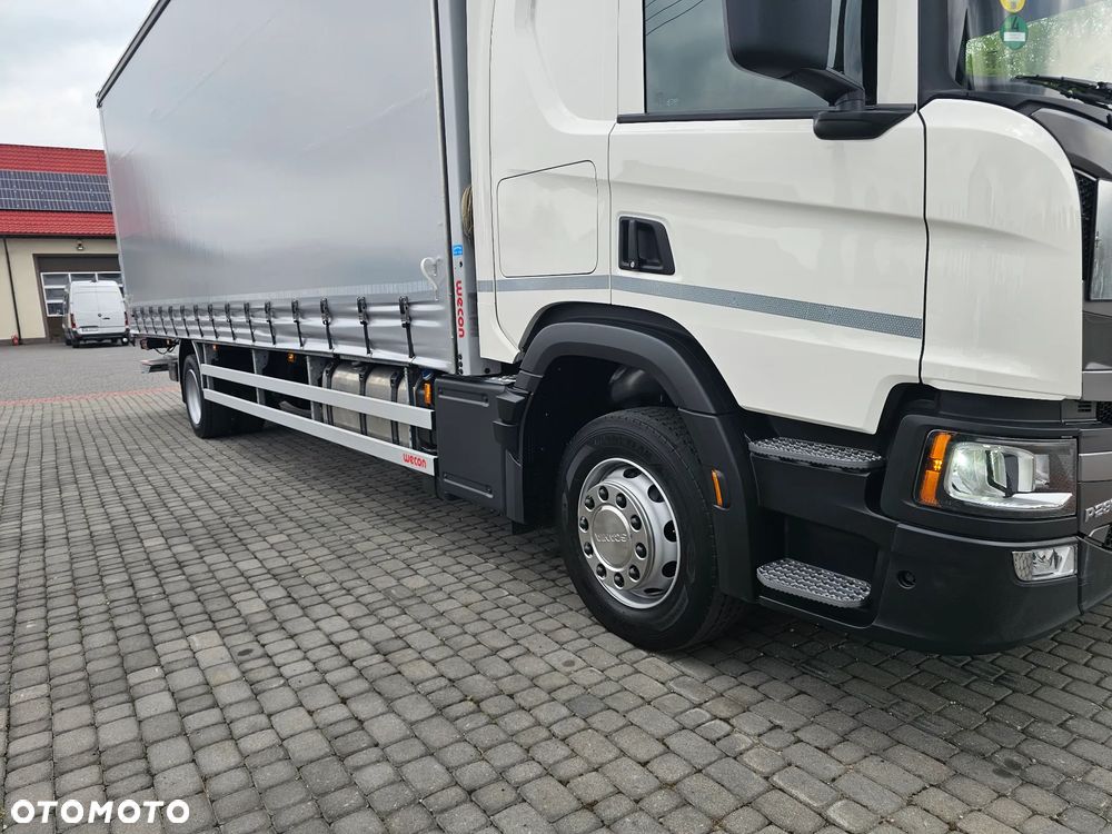 Scania P280 4X2 FIRANKA 9.0m 22 europalety+WINDA DHOLLANDIA! - 30