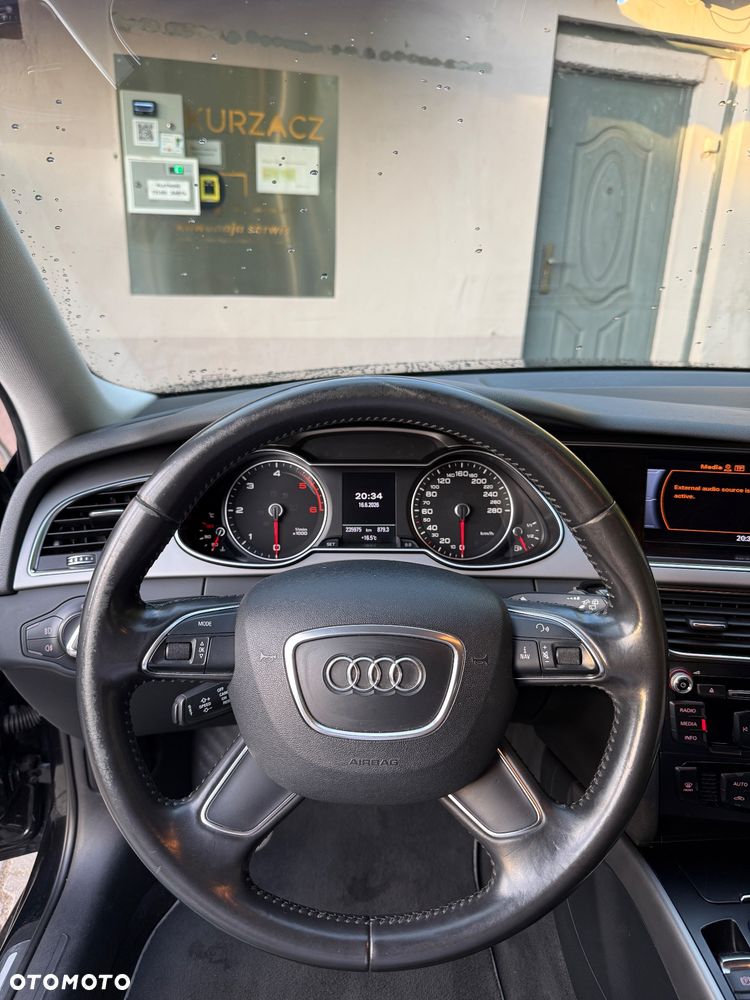 Audi A4 Avant 2.0 TDI Multitronic - 8