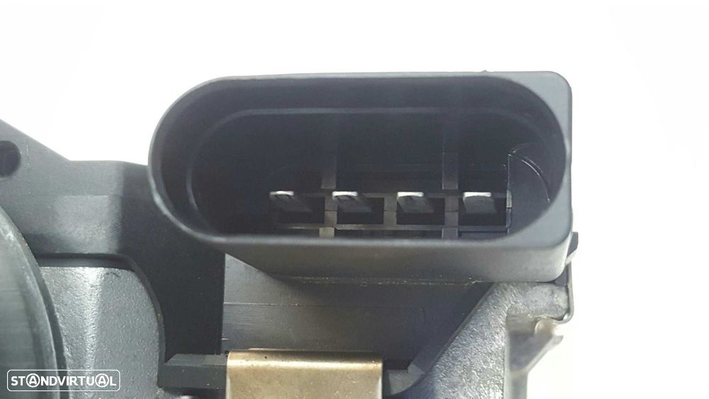 MOTOR LIMPA-VIDROS FRONTAL FORD FOCUS LIM. ST-LINE - 7