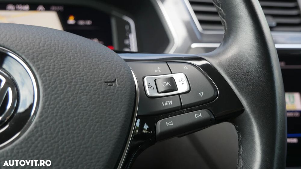 Volkswagen Tiguan - 24