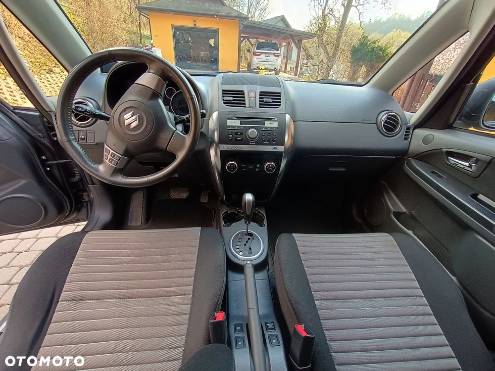 Suzuki SX4 - 9