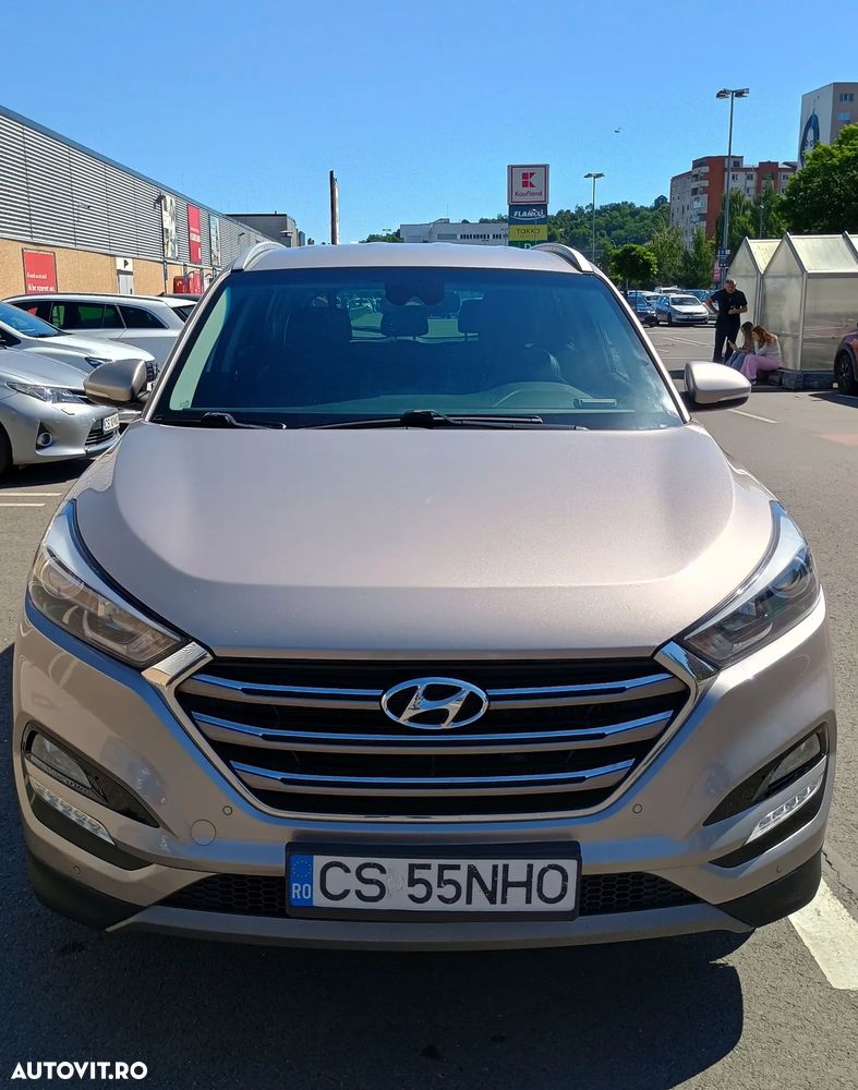 Hyundai Tucson blue 1.7 CRDi 2WD DCT Premium - 1