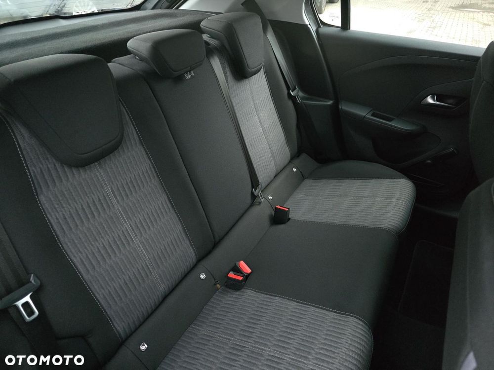 Opel Corsa 1.5 D Elegance S&S - 11