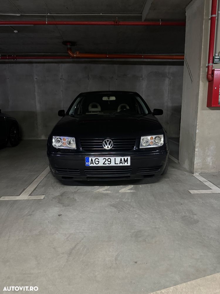 Volkswagen Bora 1.9TDI Highline Aut - 11