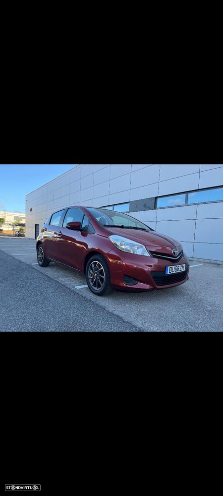 Toyota Yaris 1.0 VVT-i Sol High Pack - 2