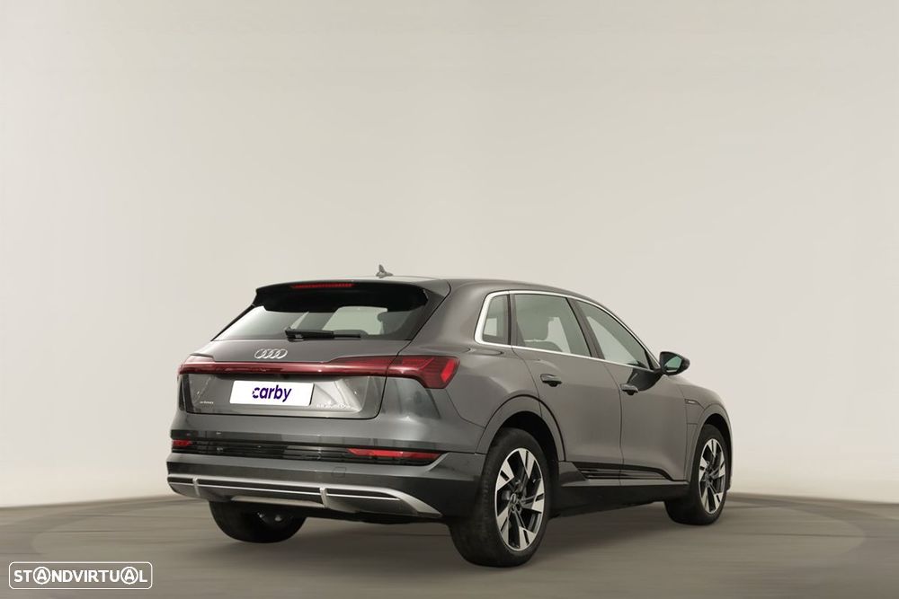 Audi e-tron 55 quattro S line - 4