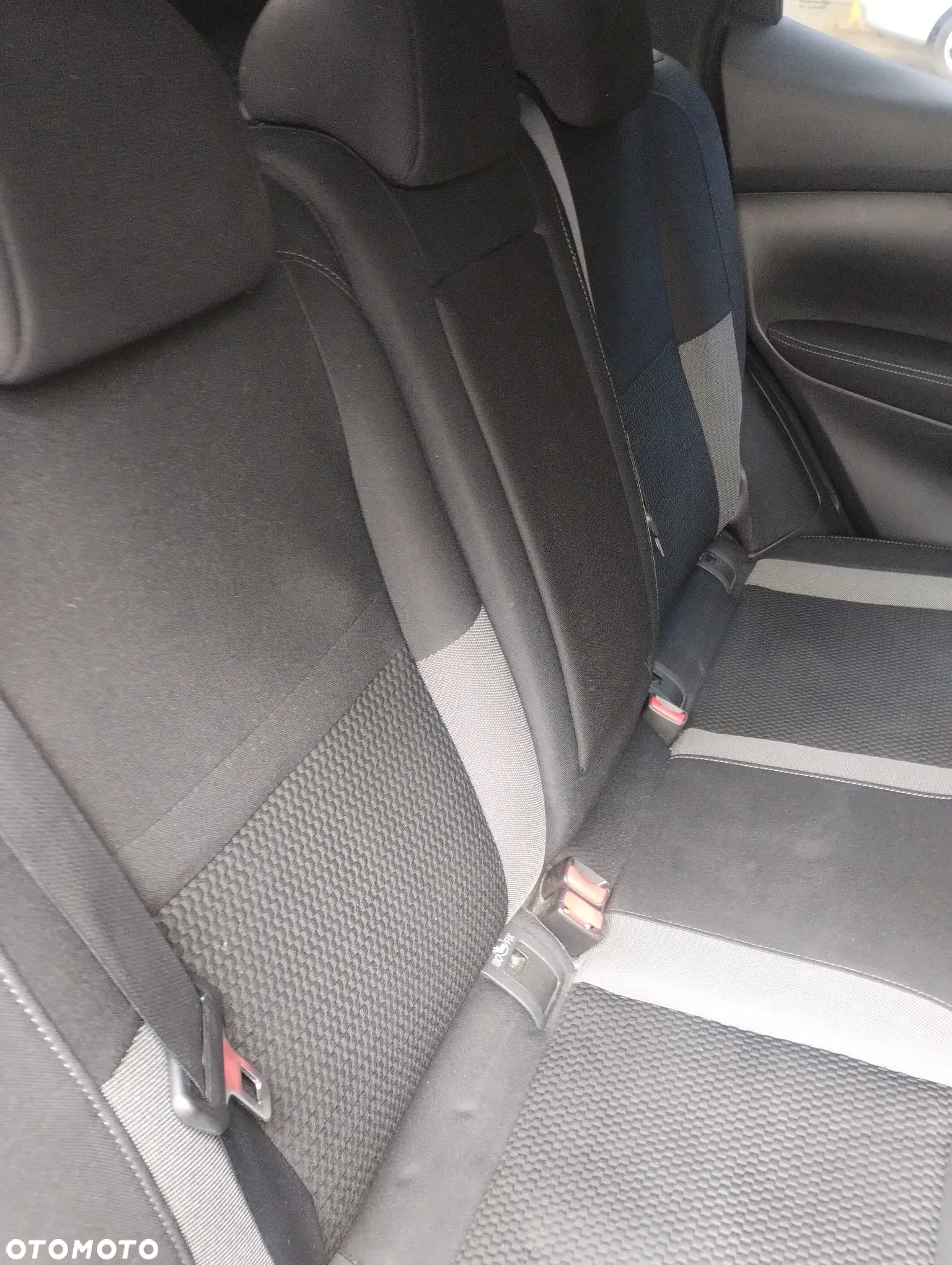 Nissan Qashqai 1.5 dCi N-Connecta - 15