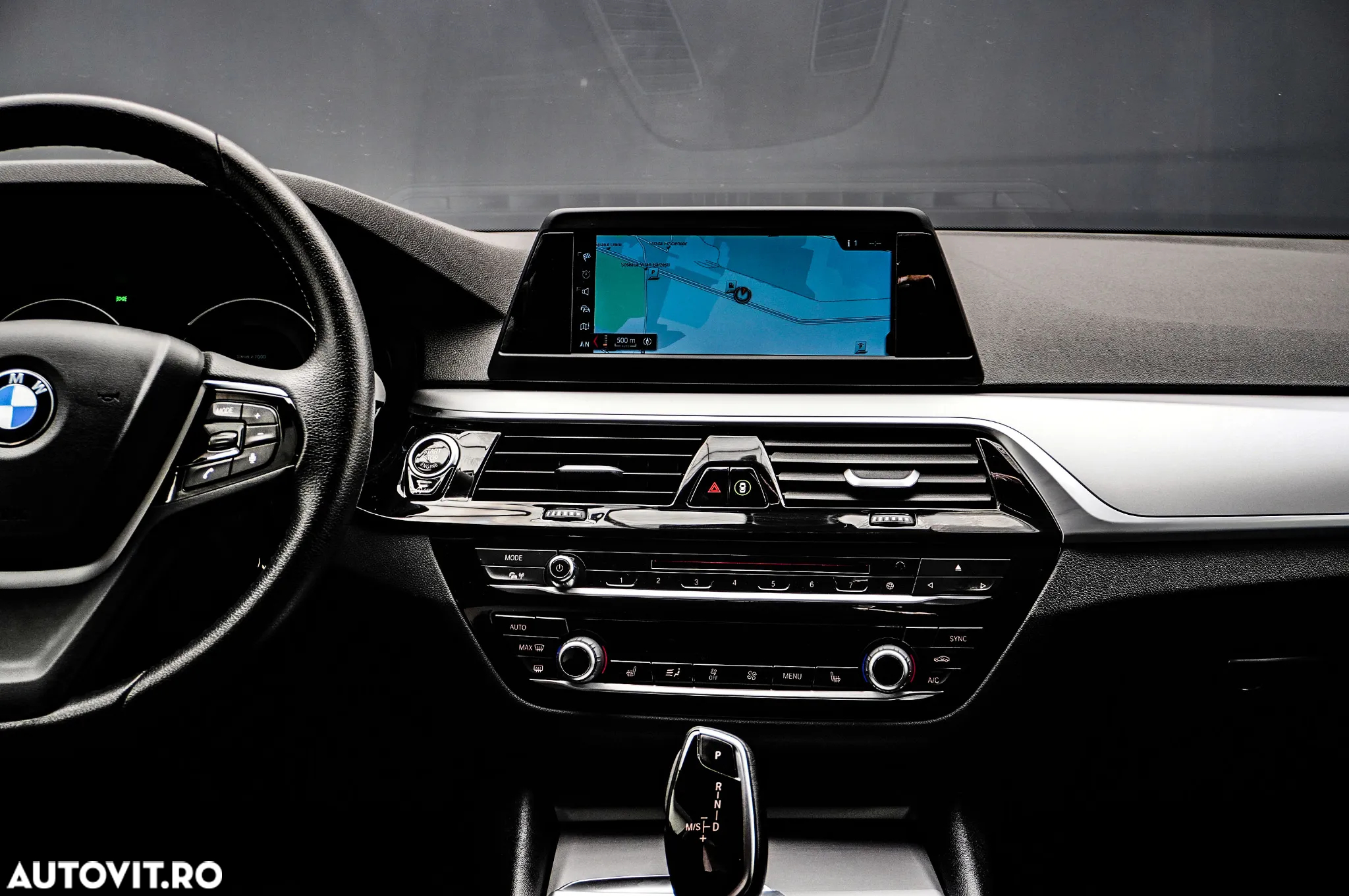 BMW Seria 5 520d AT - 19