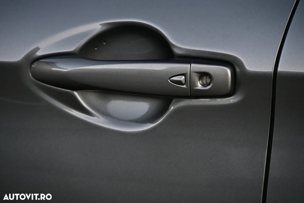 Nissan Qashqai 1.7 dCi Xtronic ALL-MODE 4x4i TEKNA+ - 37