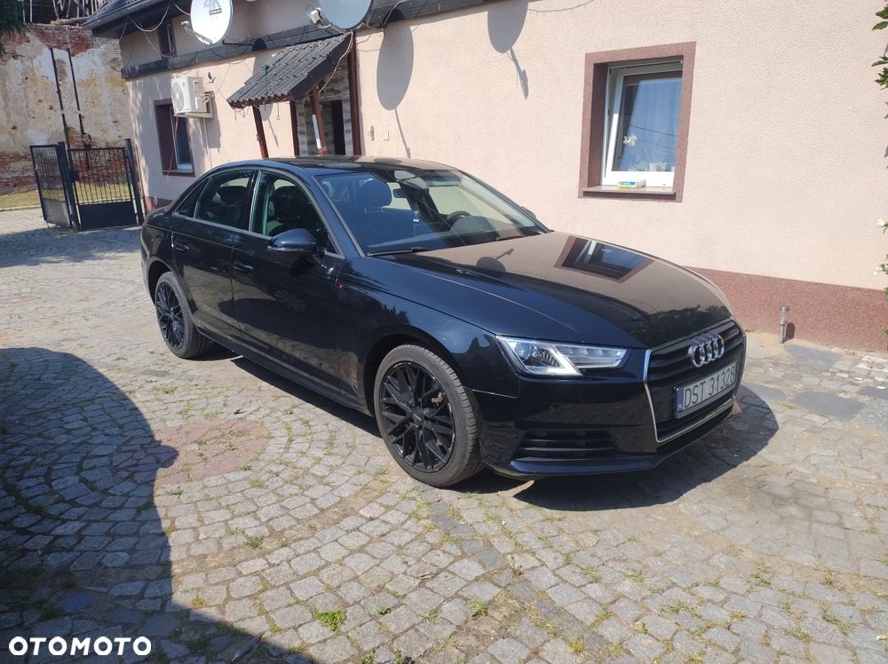 Audi A5 Limousine - 1