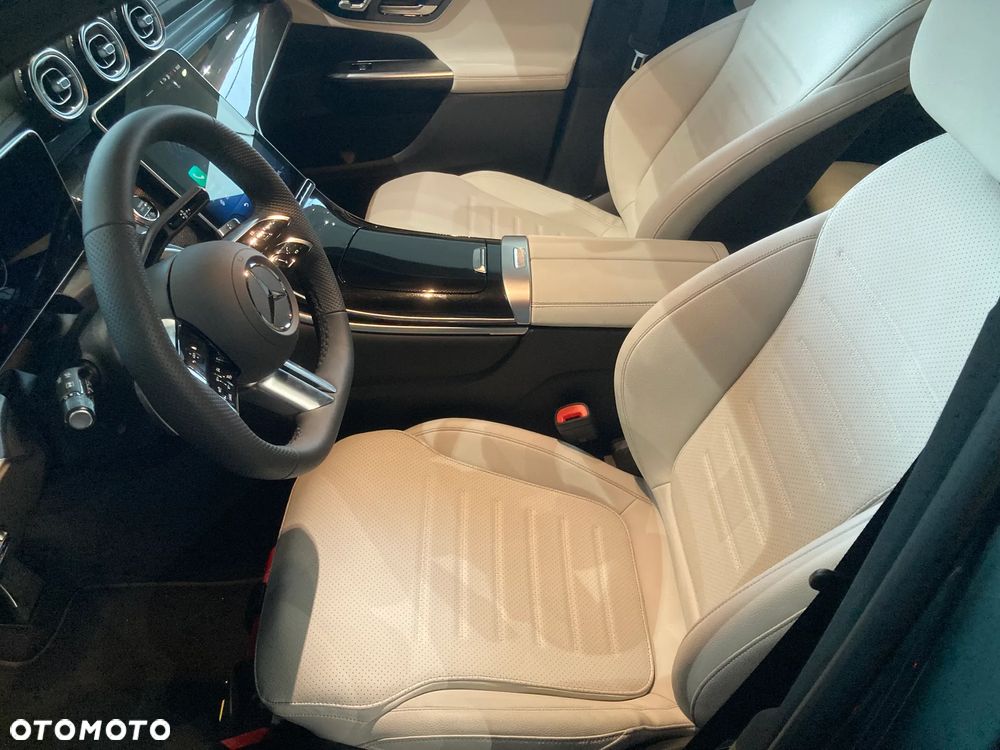 Mercedes-Benz GLC 200 mHEV 4-Matic AMG Line - 11