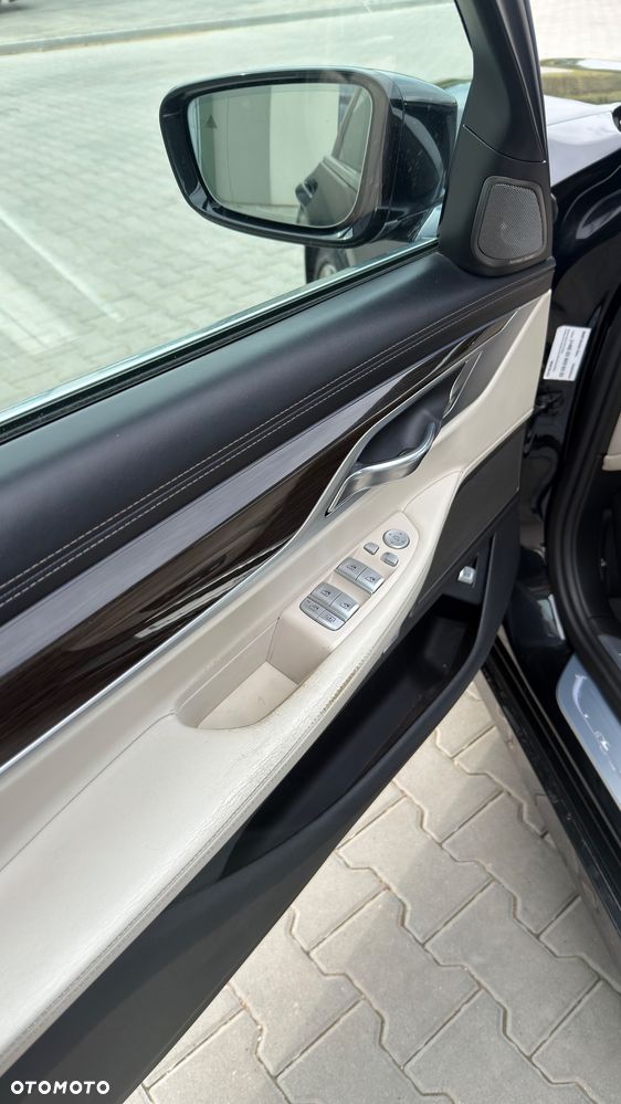 BMW Seria 7 740Ld xDrive - 12