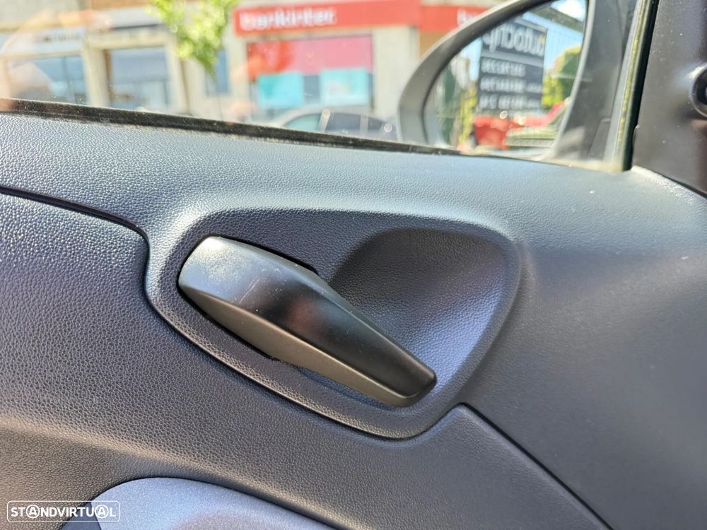 Smart ForTwo Coupé 1.0 mhd Pure 61 - 23