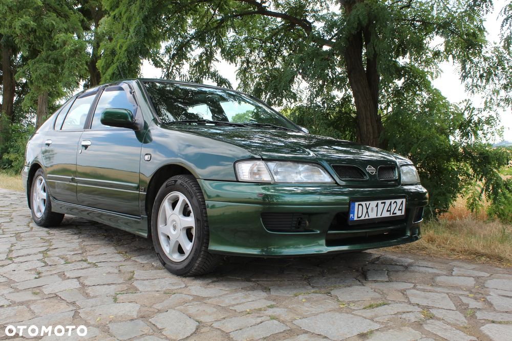 Nissan Primera 2.0 SGX - 3